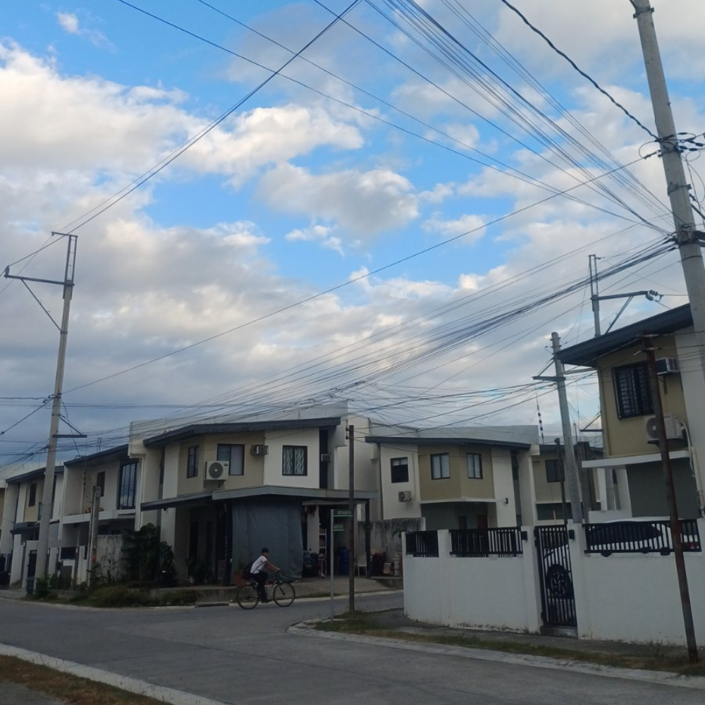 How Much Money Do You Need to Move Out in 2026?